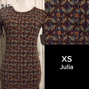 🦋Sale🦋 Abstract Print Julia